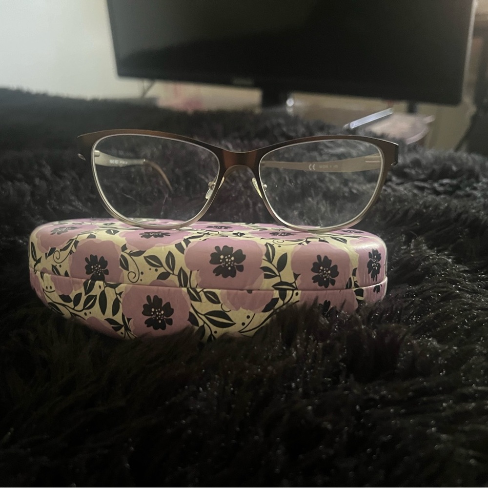 Stylish Brown Nine West Glasses with Floral Case